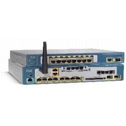 Cisco Unified Communications 500 Series for Small Business - VoIP gateway - 0 / 1 - 8 users - EN, Fa... Router Image