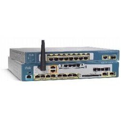 Cisco Unified Communications 500 Series for Small Business - VoIP gateway - 0 / 1 - 8 users - EN, Fa... Router Image