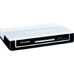 TP-Link TP-LINK NETWORK TD-8816 1ETHERNET PORT ADSL2+ ROUTER BRIDGE AND NAT ROUTER RTL - TD-8816 TD-... Router Image